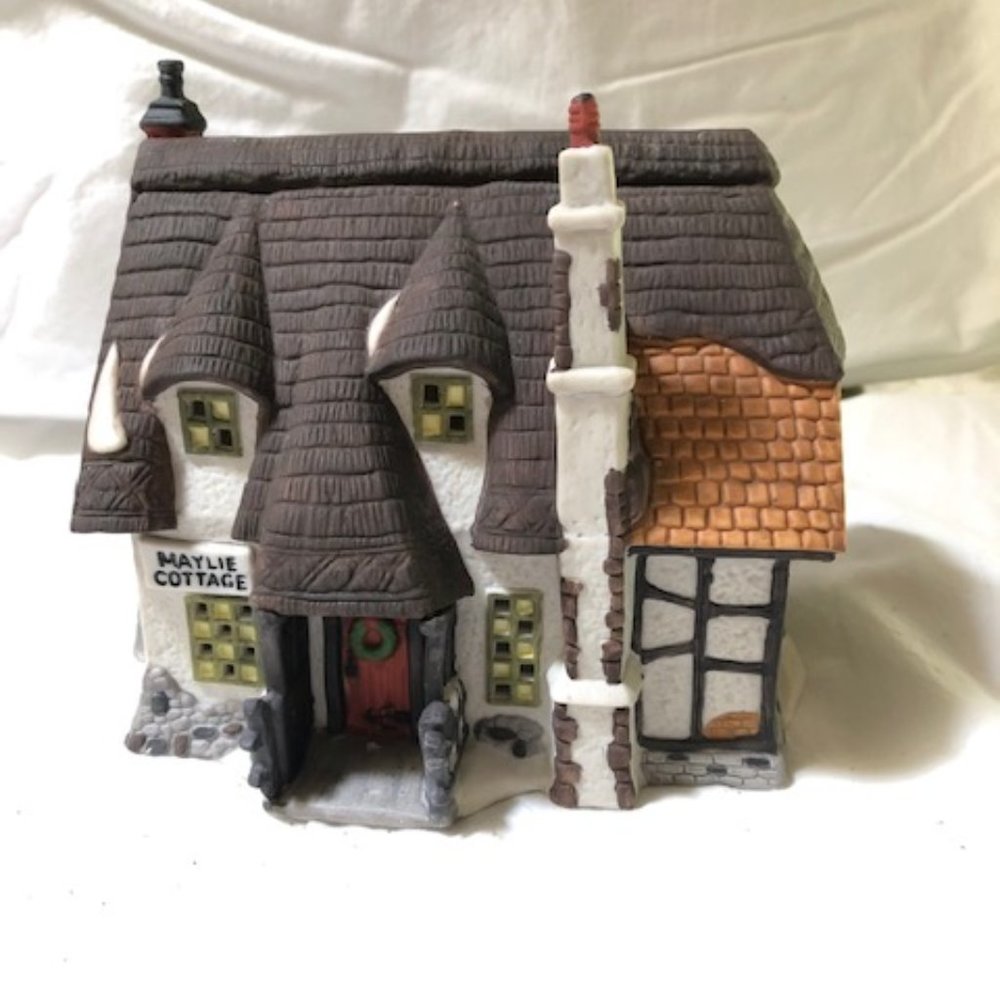Dept 56 Dickens' Village Maylie Cottage